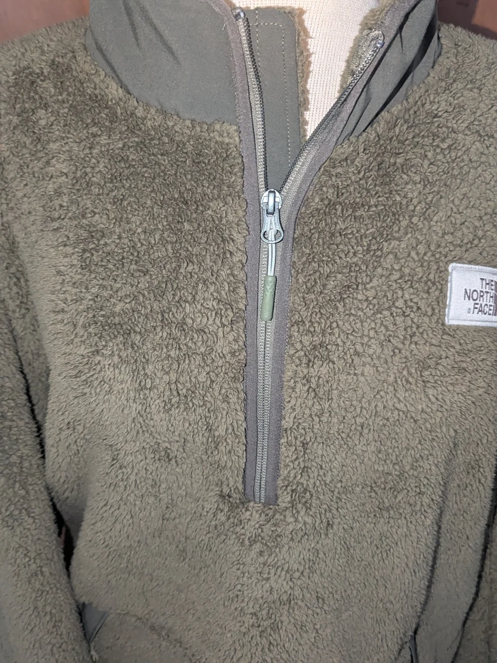 The North Face Men's Olive Green Sherpa Half-Zip Fleece
